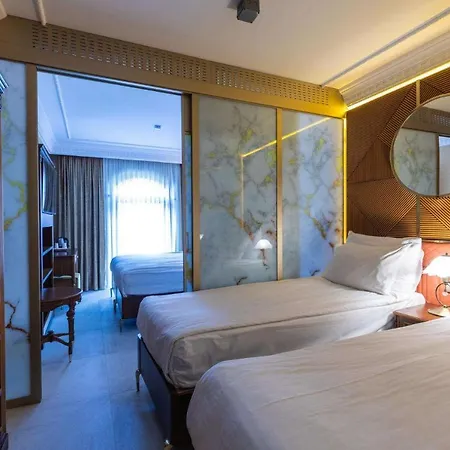 ホテル Wyndham Old 5*