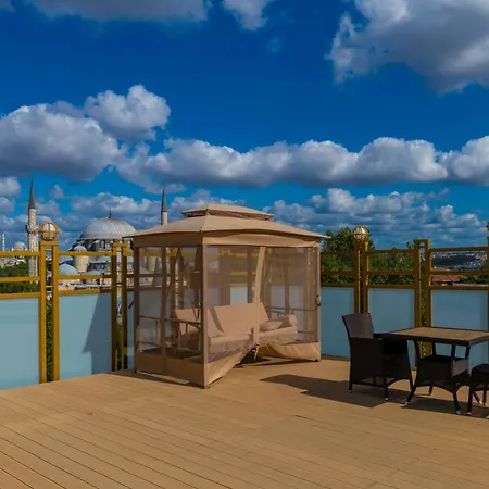 Wyndham Old Отель 5*