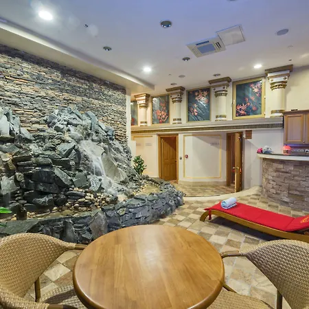 Wyndham Old 5*