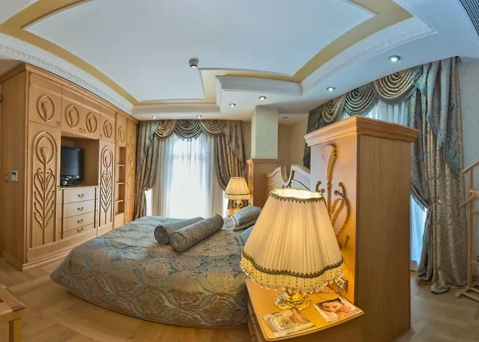 Hotel Wyndham Old 5*